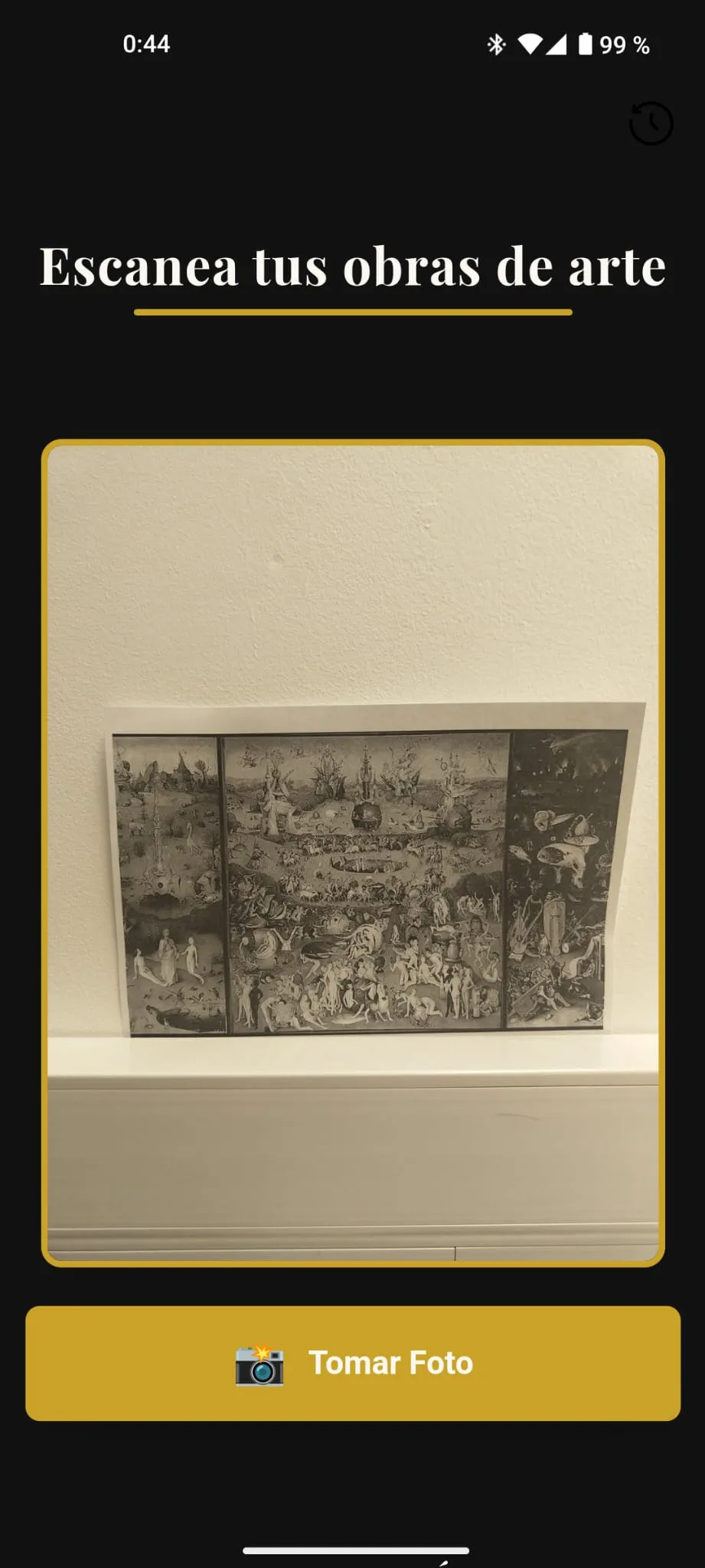 ArtLens scan screen photographing a print of The Garden of Earthly Delights