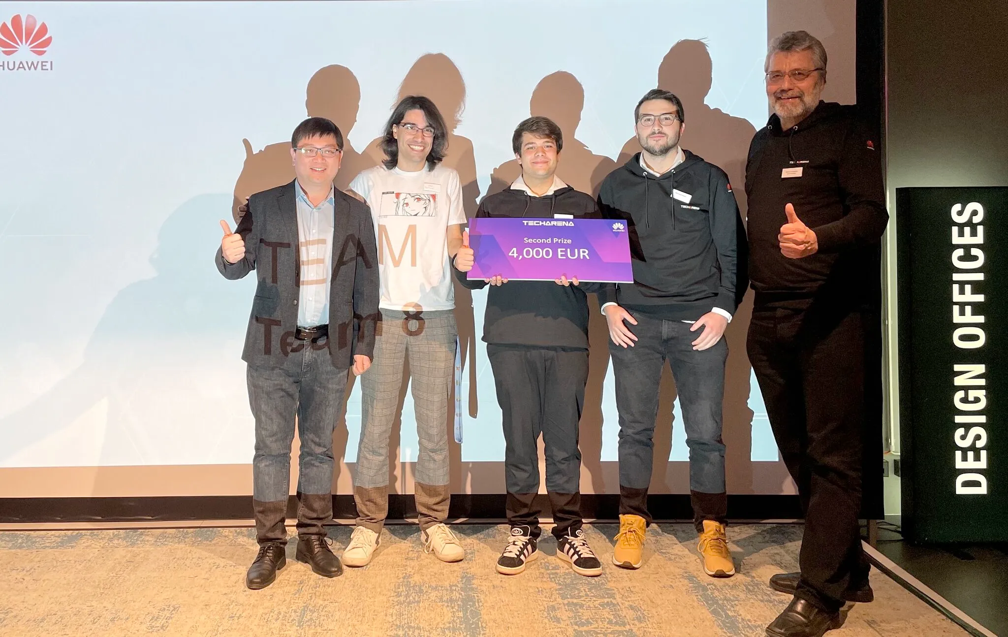 The team receiving second prize at Huawei TechArena 2024 in Nuremberg